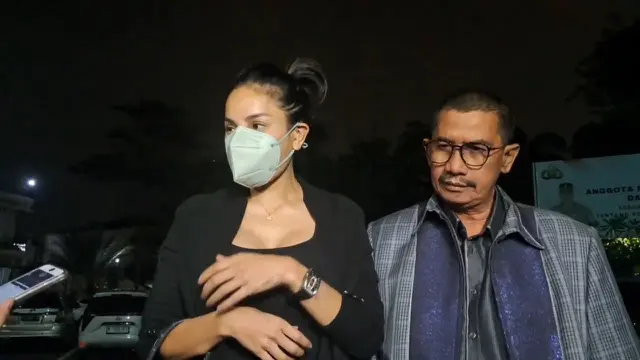 Polisi Benarkan Nikita Mirzani Sudah Menyerahkan Bukti Terkait Kasus yang Dilapornya