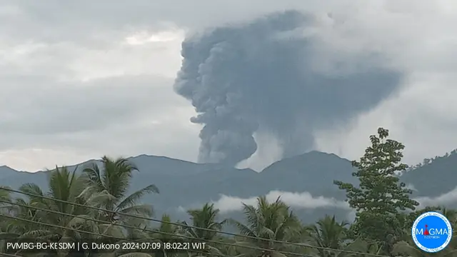 Gunung Dukono di Maluku Utara Kembali Erupsi pada Minggu Pagi