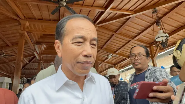 Dipecat PDIP, Jokowi Dinilai Tak Lagi Membutuhkan Partai