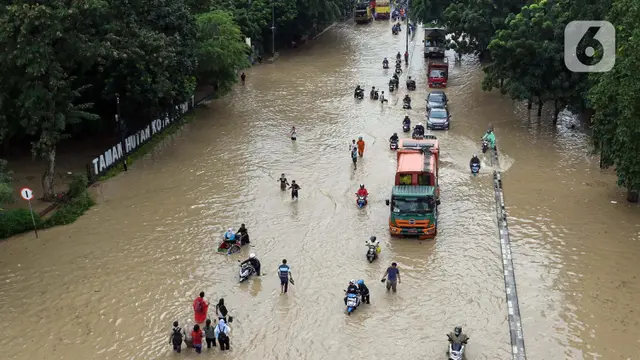 Hujan Ekstrem Diprediksi Banjiri Jabodetabek Lagi, Pemerintah Sesiap Apa?